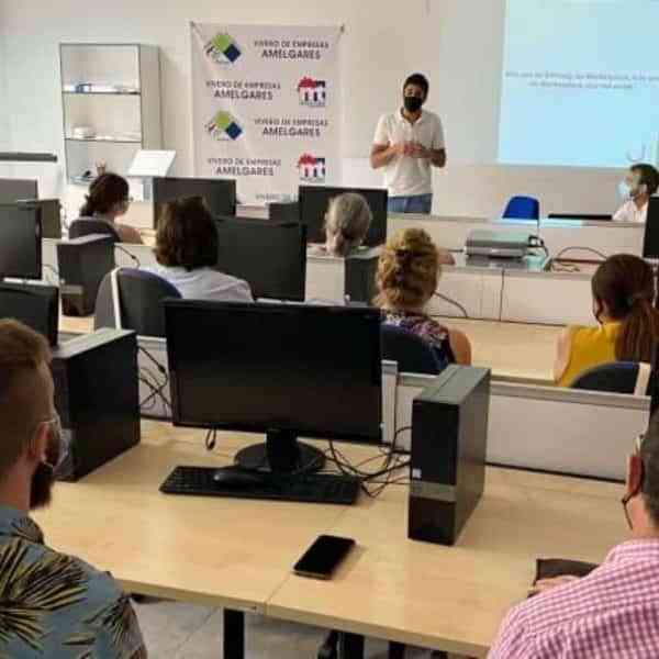 Comerciantes de Miguelturra se preparan para vender online