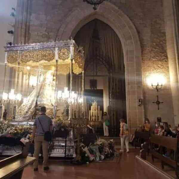 Una visita a la Virgen del Prado realizó el Servicio de Estancias Diurnas de Miguelturra