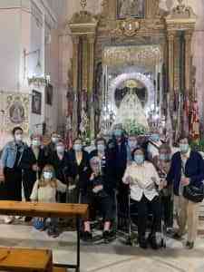 Usuarios y usuarias del SED de Miguelturra visitaron a la Virgen de la Estrella