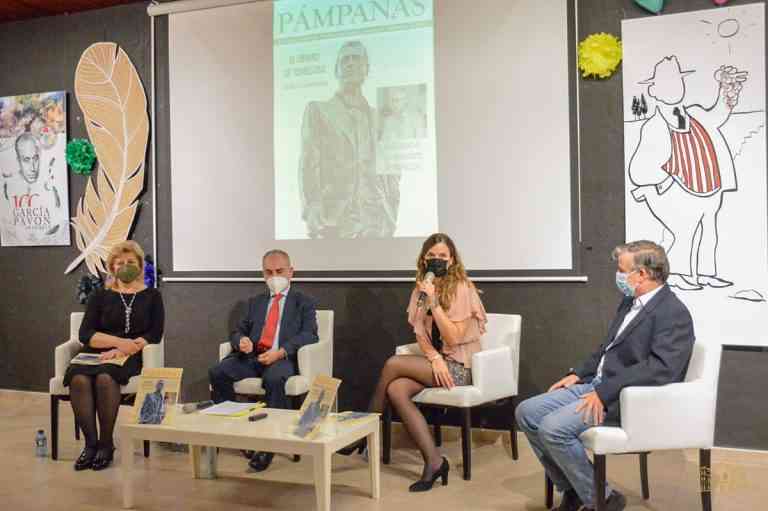 Presentado nuevo número de la revista “Pámpanas” de la Peña de Tomelloso en Madrid