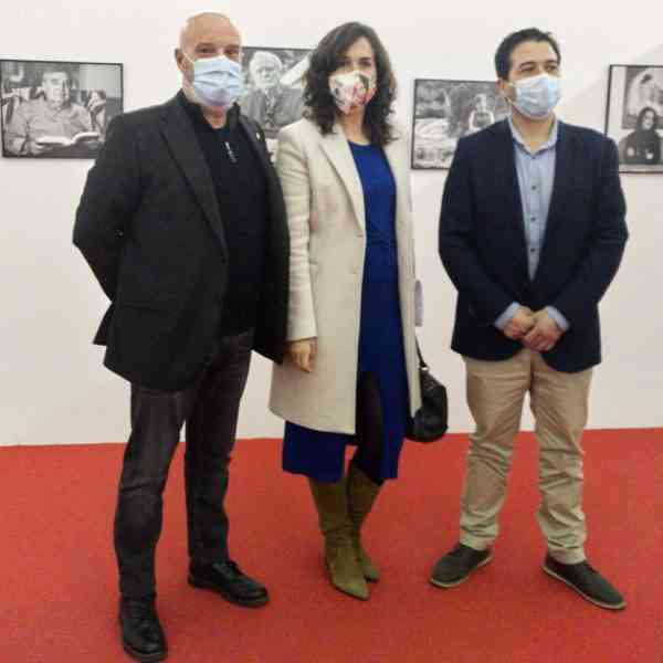 Aprobada la convocatoria de itinerancia de la exposición fotográfica “Poetas con luz ambiente”, de Pepe J. Galanes