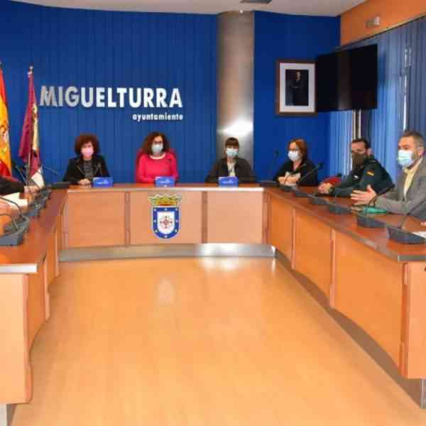 “Reunión de Seguimiento de Víctimas de Violencia de Género” en el ayuntamiento de Miguelturra