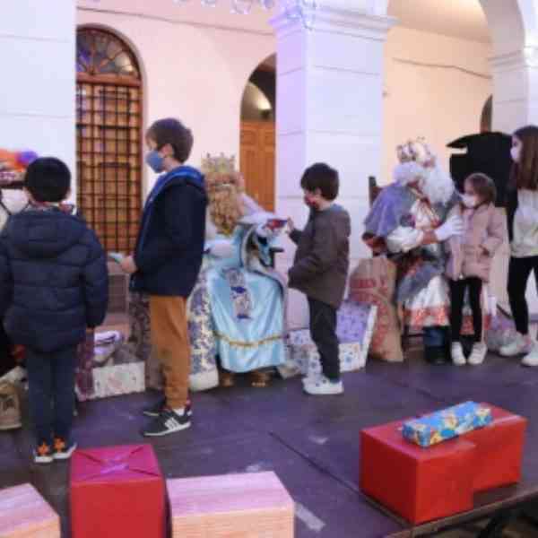 La cabalgata de los Reyes Magos recorrerá las calles de Manzanares mañana a partir de las 19:00 horas