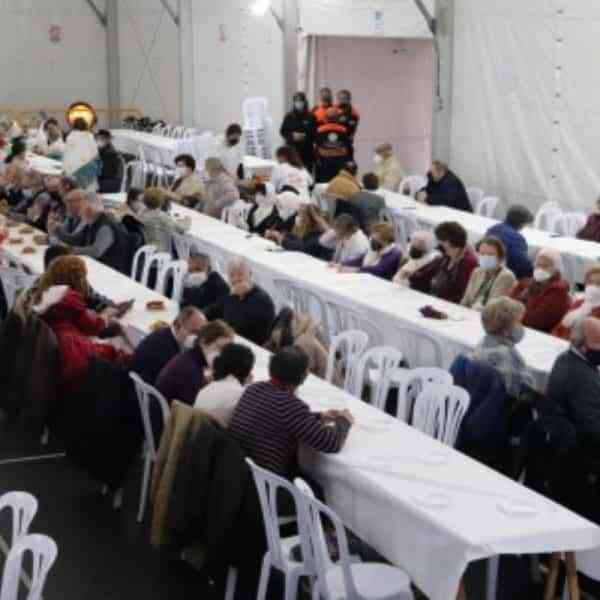 Con una chocolatada que disfrutaron 300 mayores de Miguelturra concluyó el carnaval 2022