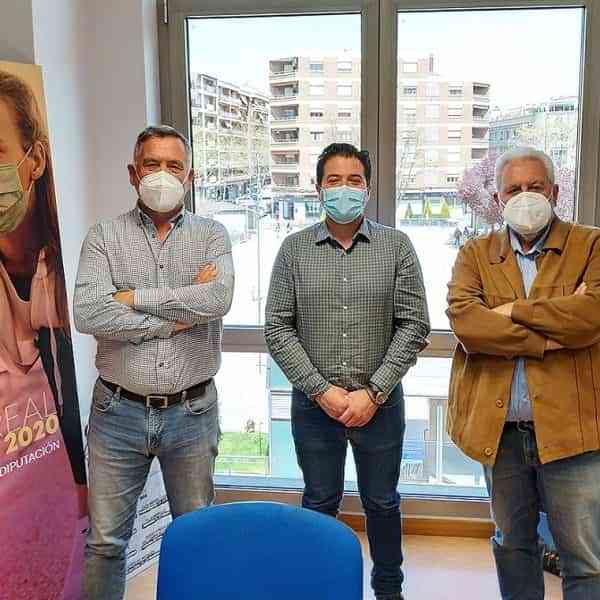 Ventura Huertas agradece a los ayuntamientos de Almodóvar, Argamasilla de Calatrava, Granátula y Miguelturra, su compromiso con los autores locales