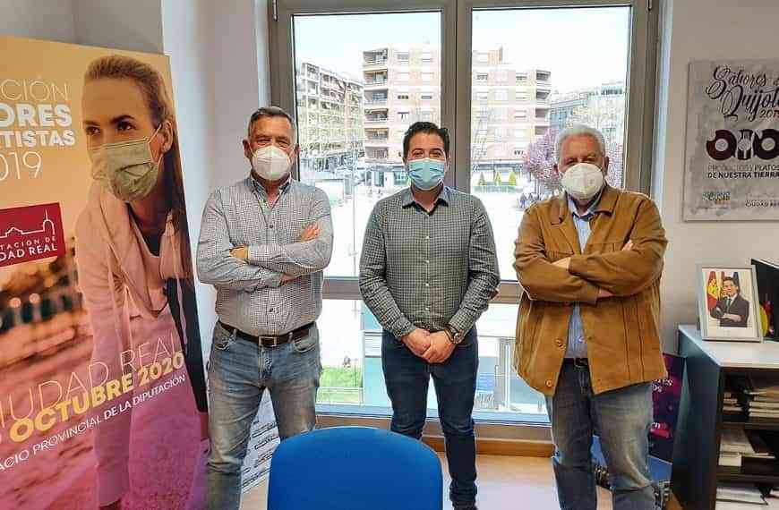 Ventura Huertas agradece a los ayuntamientos de Almodóvar, Argamasilla de Calatrava, Granátula y Miguelturra, su compromiso con los autores locales