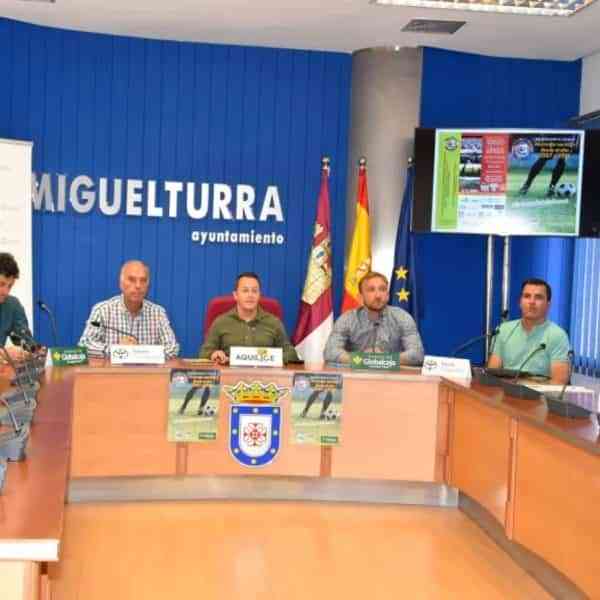El Campus de Fútbol de Miguelturra organizado por la Escuela de Fútbol Base se celebrará del 27 de junio al 2 de julio