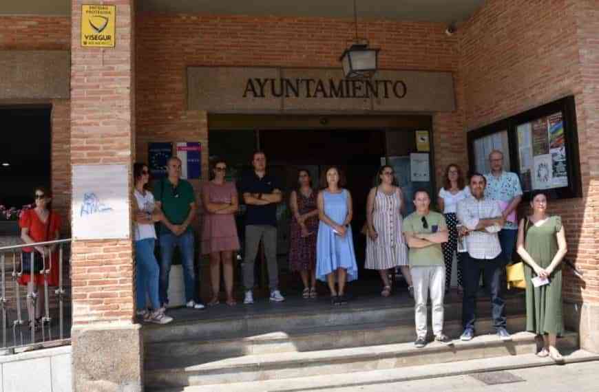 Miguelturra ha recordado a Miguel Ángel Blanco y homenajeado a todas las víctimas del terrorismo con cinco minutos de silencio