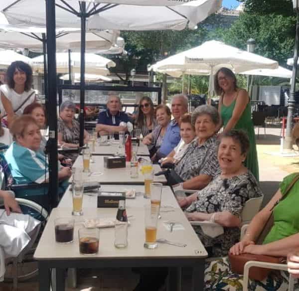 Una visita a la Virgen del Prado en Ciudad Real realizaron los usuarios y usuarias del Servicio de Estancias Diurnas de Miguelturra