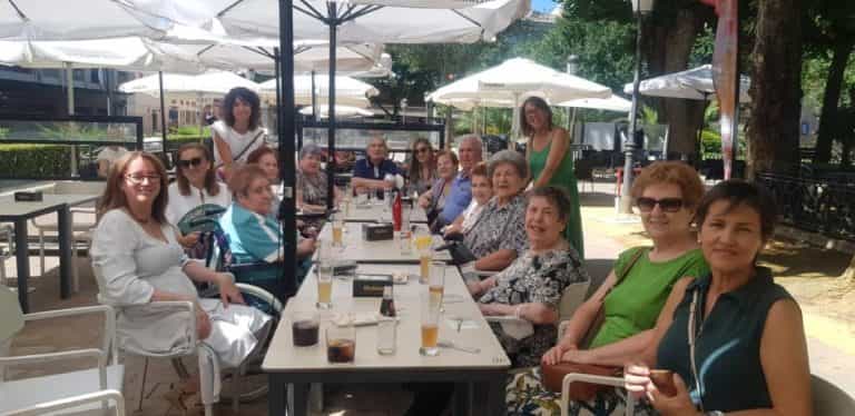 Una visita a la Virgen del Prado en Ciudad Real realizaron los usuarios y usuarias del Servicio de Estancias Diurnas de Miguelturra