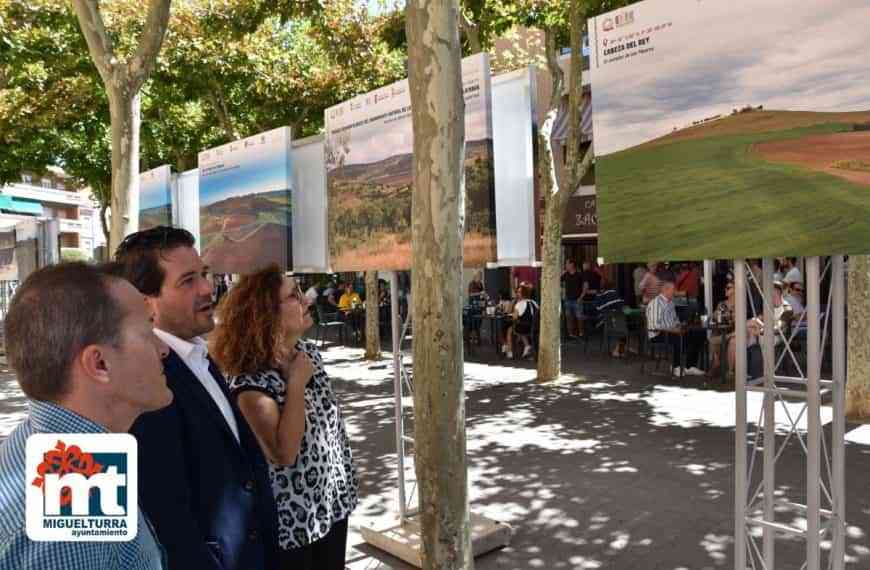 La exposición itinerante del certamen de fotografía Proyecto de «Geoparque Volcanes de Calatrava. Ciudad Real» en Miguelturra hasta el 18 de septiembre