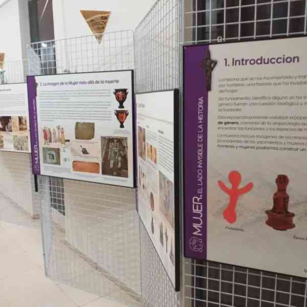 Visita la exposición «Mujer. El lado invisible de la historia» hasta el 15 de septiembre en la Casa de Cultura de Miguelturra