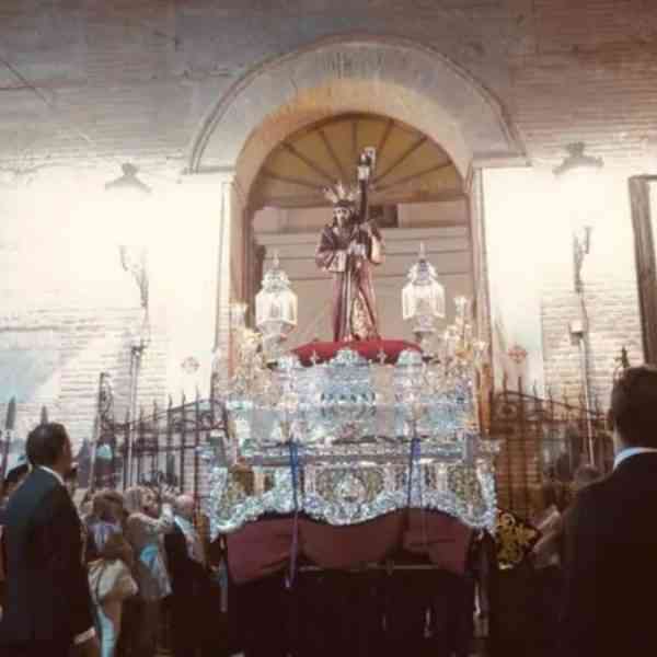 El Nazareno ha vuelto a recorrer las calles de Miguelturra en el Día de la Exaltación a la Santa Cruz como es tradicional, el 14 de septiembre