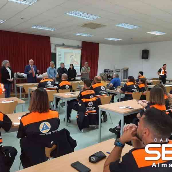 Almadén: Almadén participó en el curso básico de Protección Civil provincial