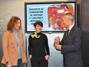 Concurso  de iluminación de Navidad en balcones, ventanas y fachadas en Albacete organizo por el ayuntamiento, FAVA y El Corte Inglés 