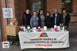 Una jornada de cuestación realizaron la ONG Tierra Solidaria y la Asociación de Esclerosis Múltiple en Miguelturra