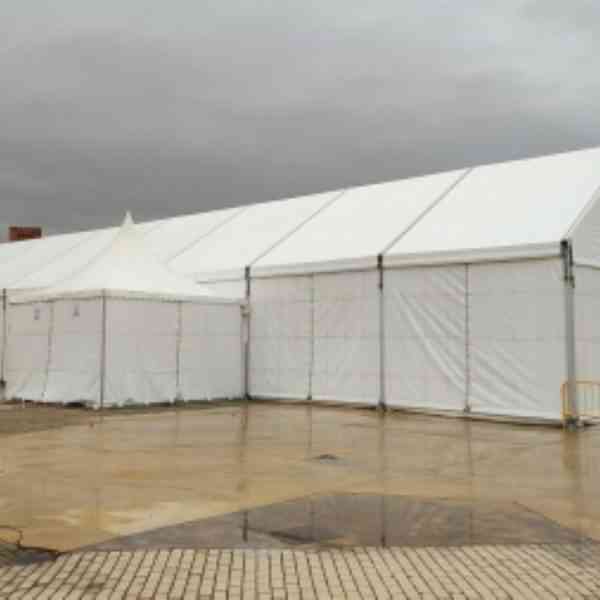 Fiesta de Nochevieja gratuita para jóvenes entre 14 y 18 años de Manzanares el 30 de diciembre en la carpa de “La Pérgola”