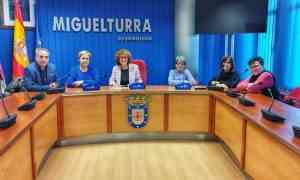 Las trabajadoras de la Limpieza de CLM en conflicto recaban el apoyo de los municipios de la región en su lucha por sus convenios colectivos