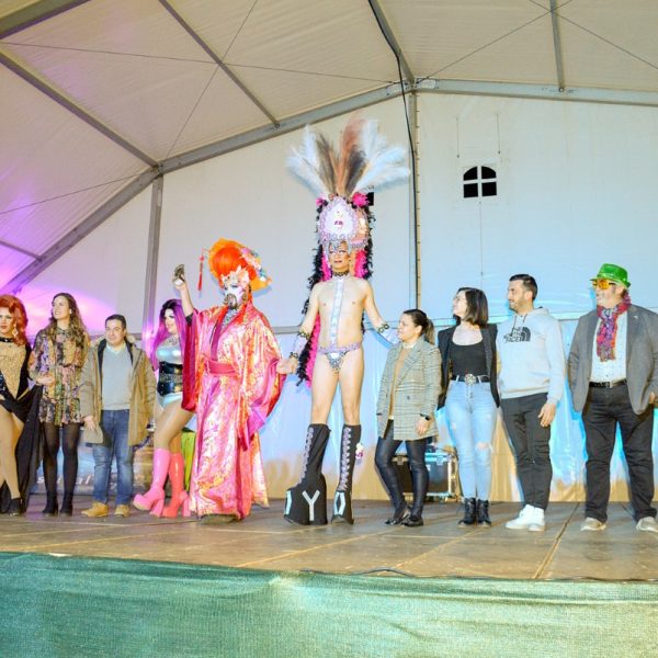 Todo un éxito el VI Concurso de Drag Queen en el Palacio del Carnaval de Tomelloso ayer