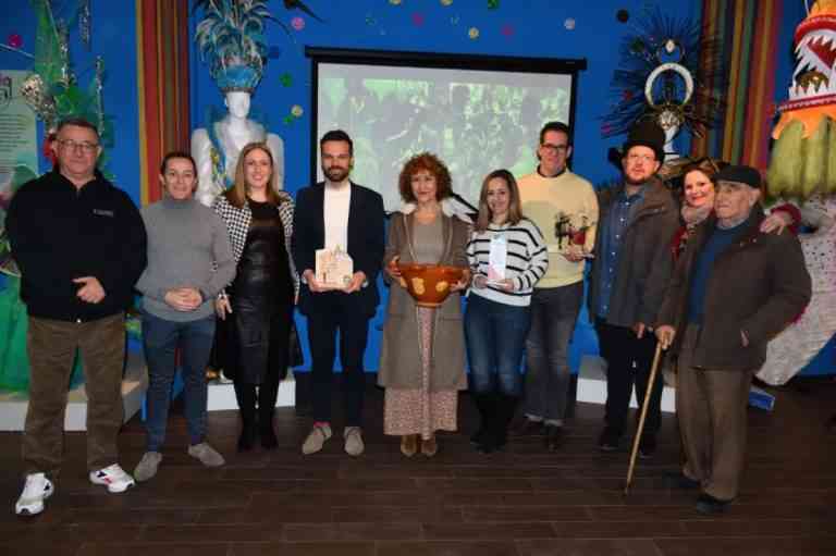 Con un encuentro se ha celebrado el hermanamiento del Carnaval de Miguelturra y el de Tarazona de la Mancha el pasado 29 de enero