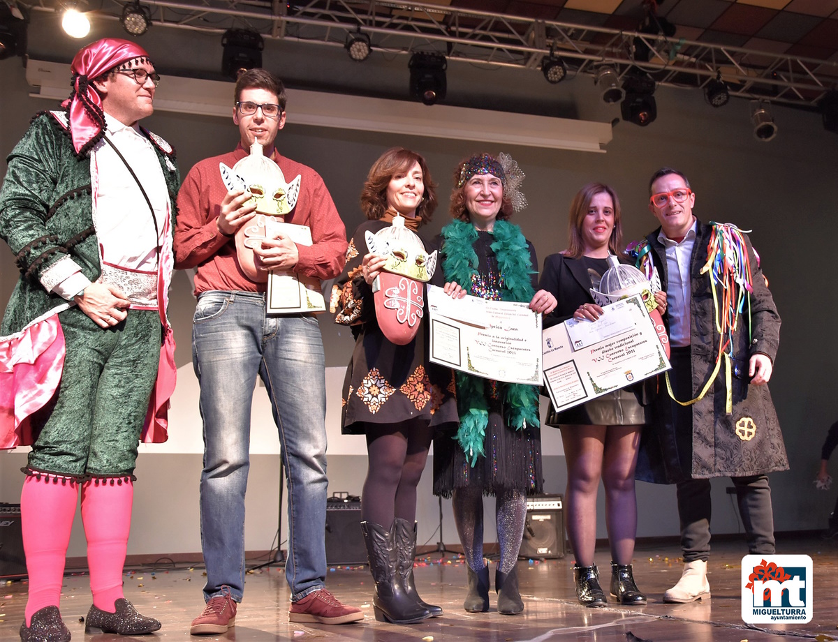 Entregados los premios de la  7ª edición del Concurso de Escaparates de Carnaval en el Palacio de Carnaval de Miguelturra