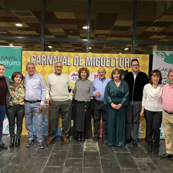 Presentadas las Máscaras Mayores en la tradicional “Cena de las peñas” el pasado 11 de febrero previo al Carnaval de Miguelturra