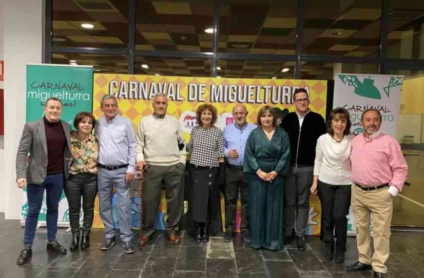 Presentadas las Máscaras Mayores en la tradicional “Cena de las peñas” el pasado 11 de febrero previo al Carnaval de Miguelturra