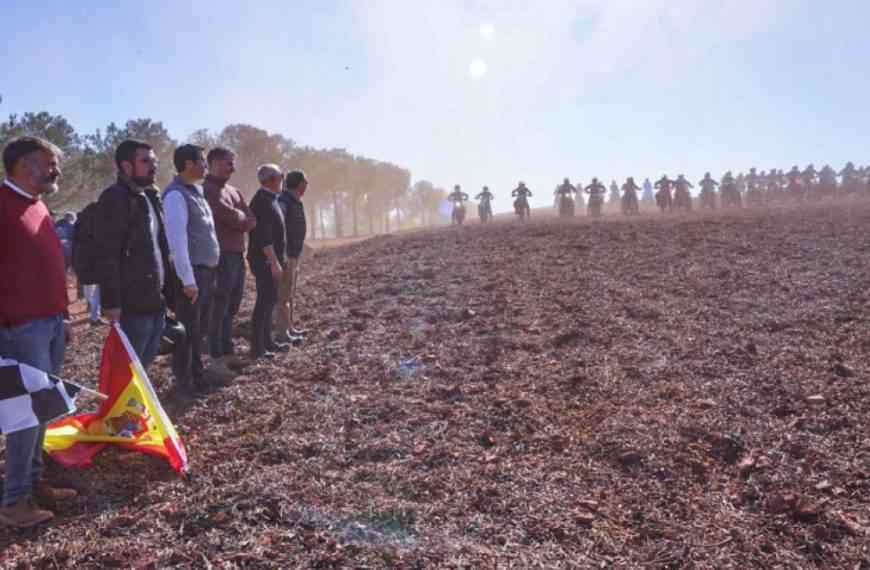Caballero asistió  a la prueba puntuable del Campeonato nacional de Cross Country celebrada ayer en Cózar