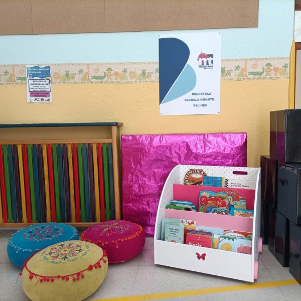 La Escuela Infantil Pelines crea una biblioteca para préstamo de libros infantiles del 17 al 28 de abril por el Día del Libro en Miguelturra