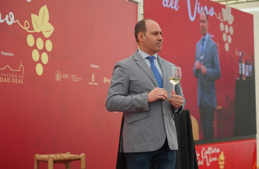 Con una cata a cargo del sumiller Raúl Miguel Revilla, la Cultura del Vino llega este 13 de abril a La Central de Puertollano