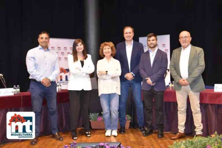 Ayer, 18 de mayo, se realizó el primero de los dos debates electorales en Miguelturra con gran afluencia de público