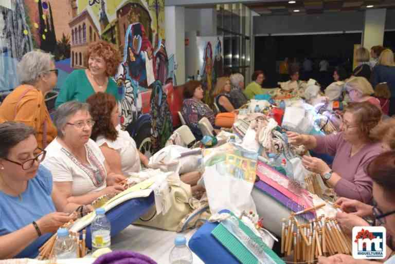 150 personas participaron en el  “Encuentro de Encajeras” de la Universidad Popular de Miguelturra
