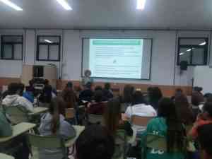 Talleres de educación sexual y prevención de agresiones sexistas imparten a alumnado de 3º de ESO del IES Campo de Calatrava en Miguelturra