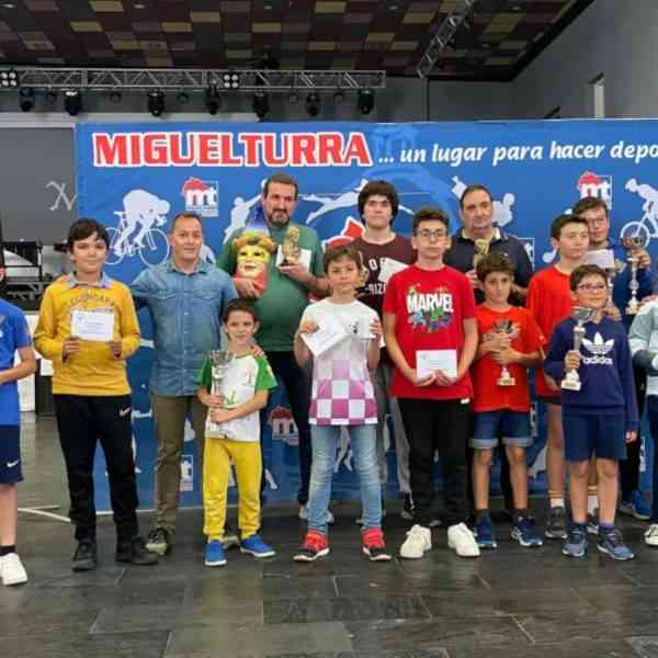José Luis Pecero Balsera es el gran triunfador del  Open de ajedrez Sub 1800 Villa Miguelturra