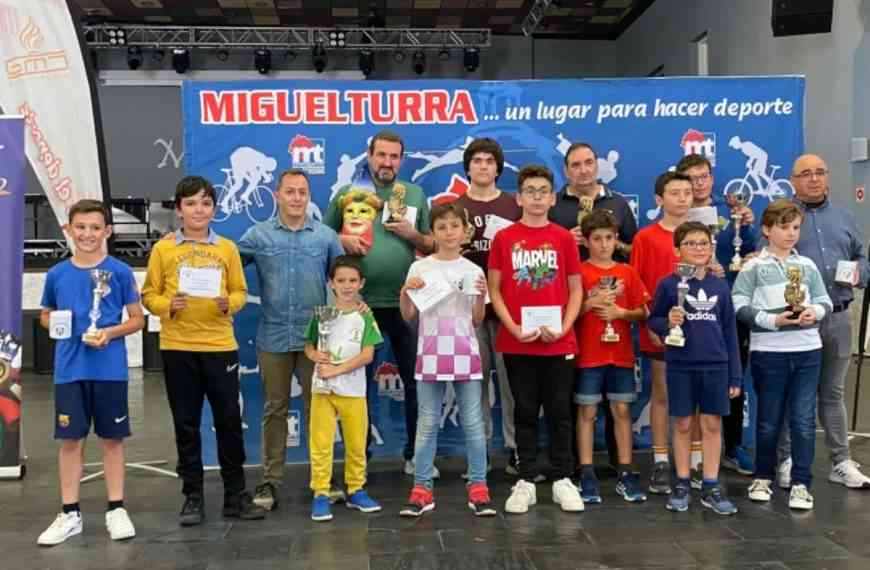 José Luis Pecero Balsera es el gran triunfador del Open de ajedrez Sub 1800 Villa Miguelturra