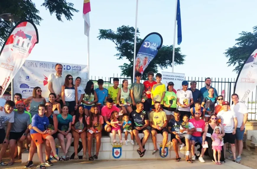 Cuarta edición del Open Pádel Playa recauda más de 2.000 euros para la Federación Española del Síndrome X Frágil