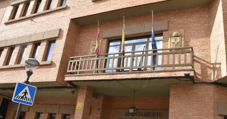 Preparativos de mesas y centros electorales para las Elecciones Generales del 23 de julio