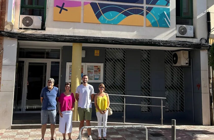 Instalan aparca patinetes y aparca bicicletas en Miguelturra para facilitar la movilidad de los jóvenes de la localidad