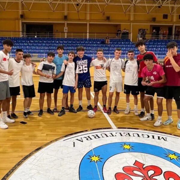 «Los Hooligans» son los  campeones de la 2ª edición del Torneo Futsal Miguelturra en el que participaron 10 equipos