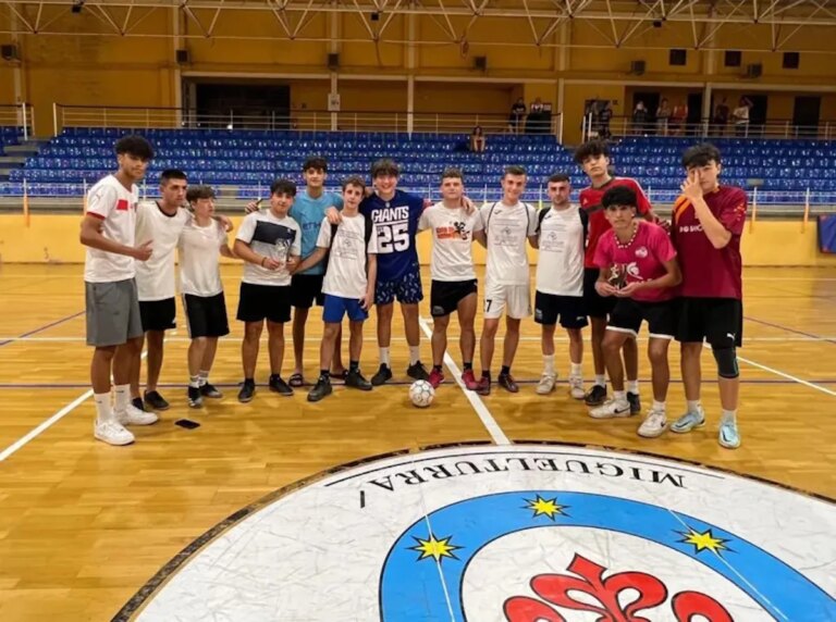 «Los Hooligans» son los campeones de la 2ª edición del Torneo Futsal Miguelturra en el que participaron 10 equipos