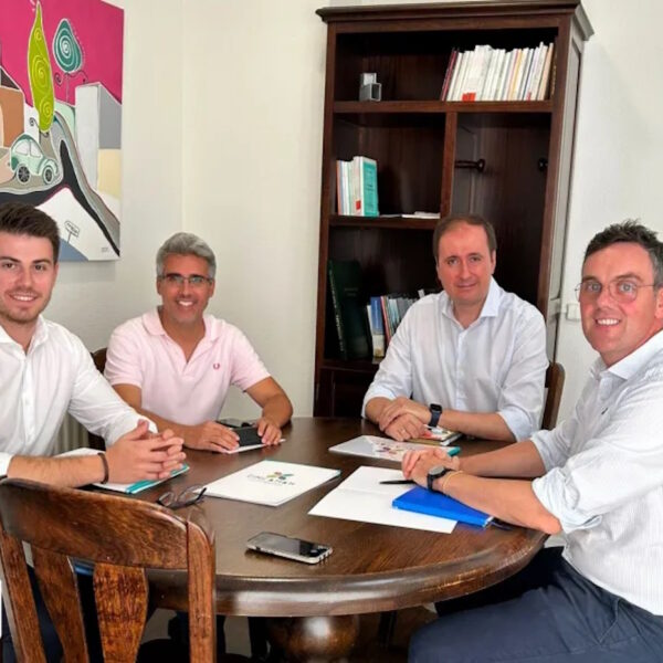 Representantes de la Asociación Regional de Polígonos Industriales de CLM (Zincaman) en encuentro con el alcalde de Miguelturra
