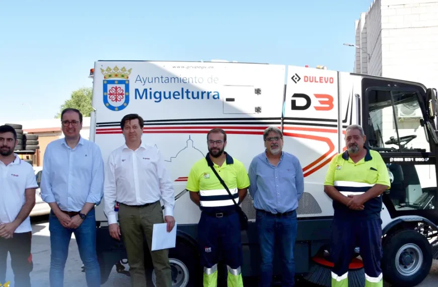 Miguelturra Estrena Moderno Equipo de Limpieza Urbana