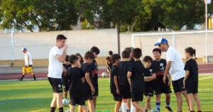Primer Día del Campus de Fútbol Miguelturra 2024: Crónica de Alberto Sánchez