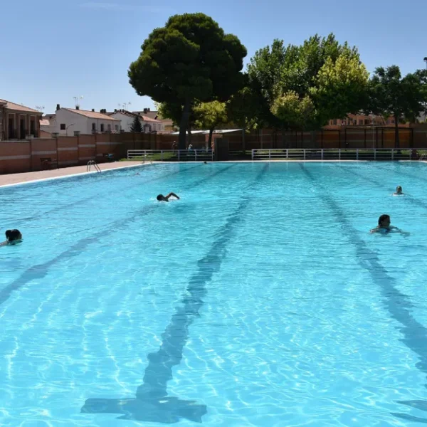 Disponibles Desde el Martes: Adquiere Tu Abono para la Piscina Municipal de Miguelturra