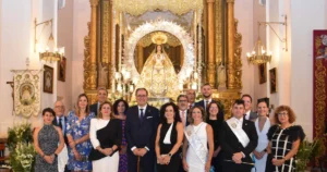La Deslumbrante Procesión de la Virgen de la Estrella Atrae Multitudes en Miguelturra