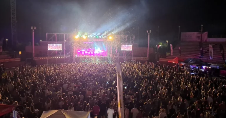 Tributo Musical Inolvidable en Churrymember: Un Afluente de 3.300 Amantes de la Música