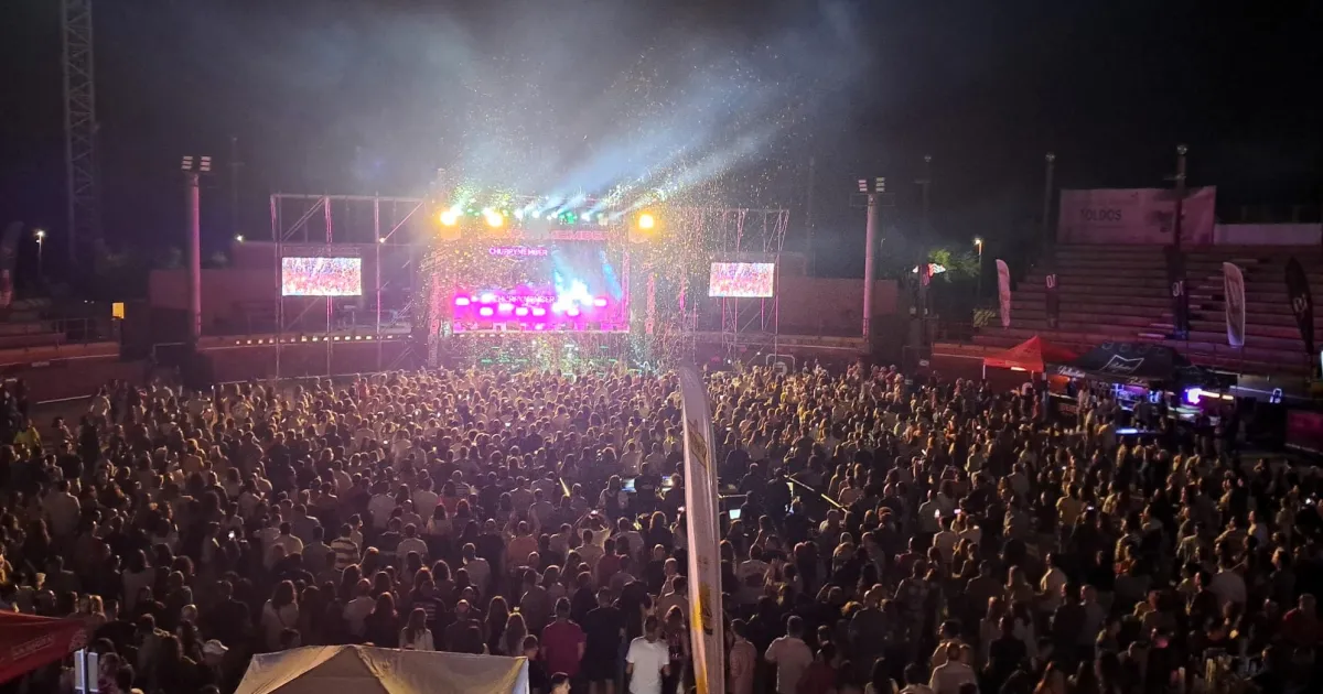 Tributo Musical Inolvidable en Churrymember: Un Afluente de 3.300 Amantes de la Música