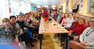 Celebración Navideña en el Centro de Día con Clausura del Taller de Pranayama y Relajación