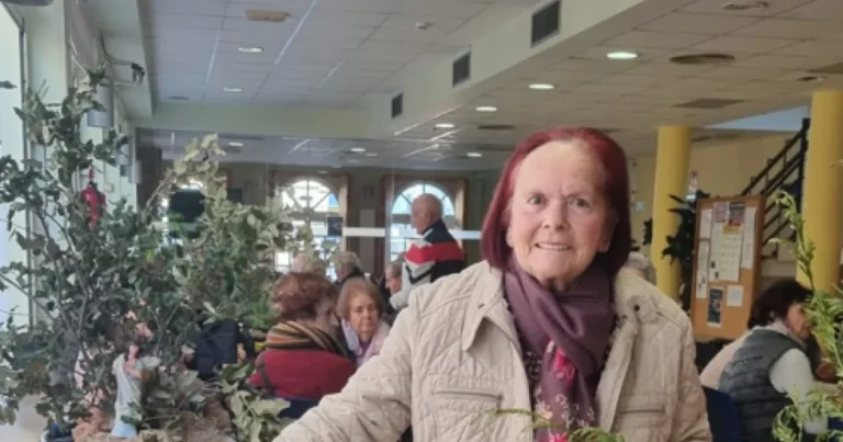 Colaboración Navideña: El Belén del Centro de Mayores Creado por Sus Usuarios y Usuarias