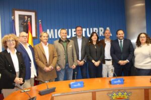 Blanca Fernández impulsa la generación de riqueza y empleo en el deporte con un gasto medio de 214 euros al año por familia.